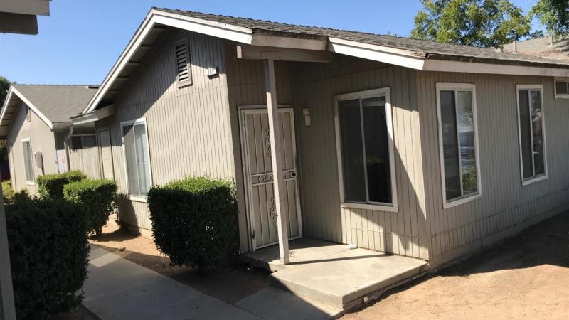 10 bedrooms 8.0 baths Quadruplex in Fresno, CA